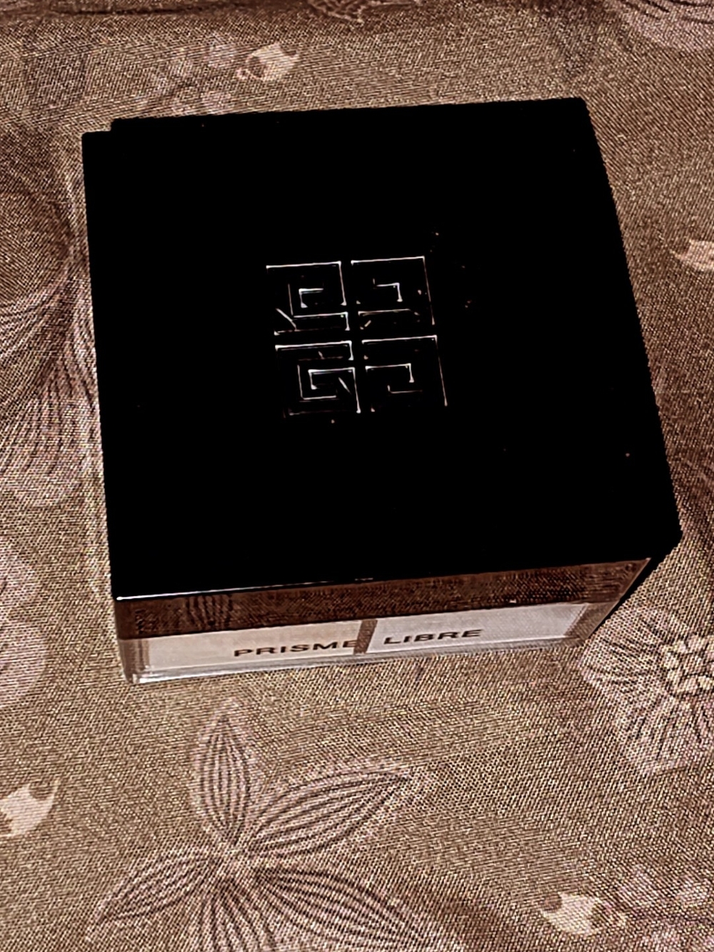 Givenchy Prisme Libre Loose Powder Compact - Black